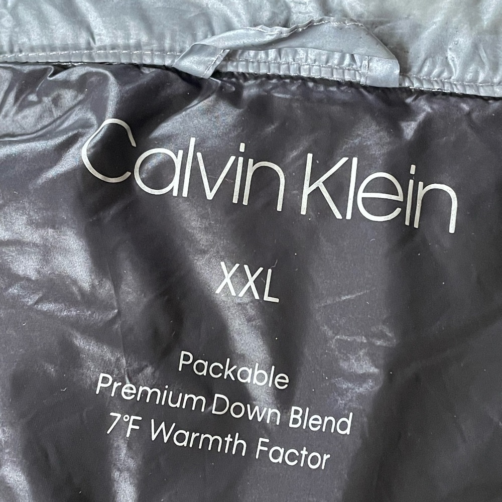 Calvin Klein Gray Packable Down Blend Puffer Jack… - image 5